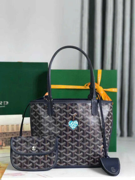 Goyard Anjou Saint Louis