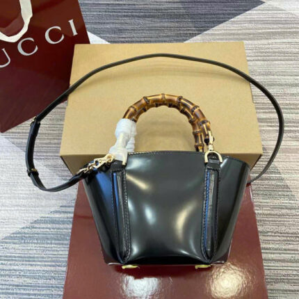 Gucci GG Bamboo Shoulder