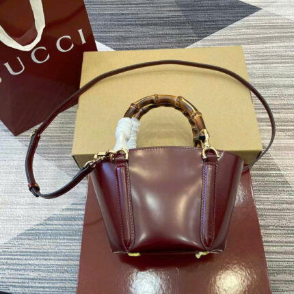 Gucci GG Bamboo Shoulder