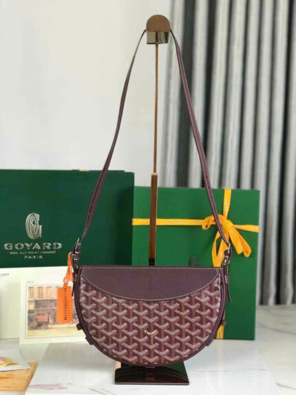 Goyard Hirondelle Shoulder Bags