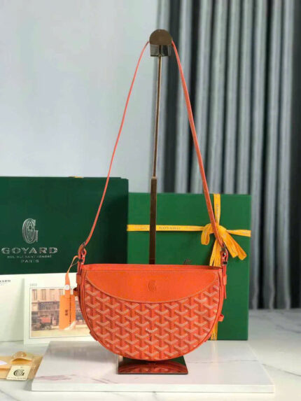 Goyard Hirondelle Shoulder Bags