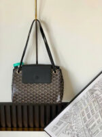 Goyard Rourtte Shoulder Bags