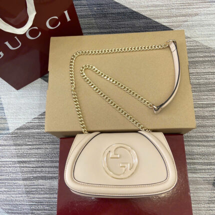 Gucci GG Blondie Bags 815711