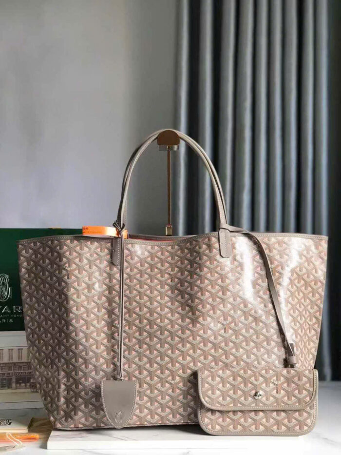 Goyard Saint Louis Claire